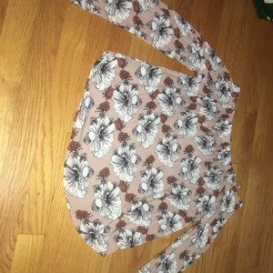 Open shoulder top